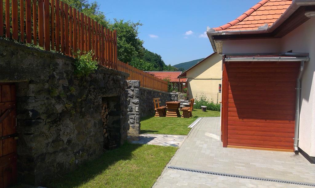 Macskako Vendeghaz Hotel Somoskoujfalu Buitenkant foto