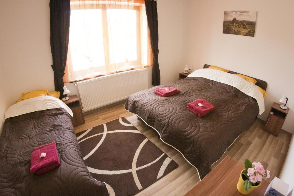 Macskako Vendeghaz Hotel Somoskoujfalu Buitenkant foto